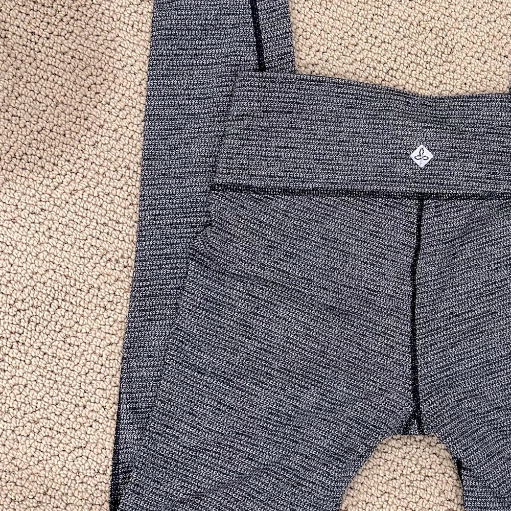 Prana yoga leggings - Picture 9 of 9